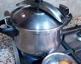 Foto del paso 14 de la receta: Sopa de verduras con pencas de coliflor y jarrete de cordero