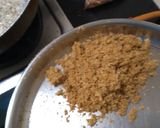 A picture of step 1 of Turai gravy marathi style.
