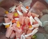 عکس مرحله 1 از دستور خورشت سینه مرغ