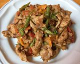 รูปขั้นตอนการทำที่ 8 ของ หมูผัดกะปิ
