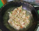 Foto langkah ke 3 dari resep 23. Tumis Ayam Jamur Shitake.