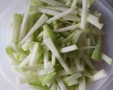Foto langkah ke 3 dari resep Tumis labu siam.