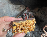 Foto del paso 3 de la receta: Barritas saludables de granola y chocolate