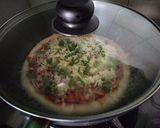 Foto langkah ke 6 dari resep Pizza Teflon Simple Bangettt.