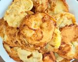Foto del passaggio 4 della ricetta Frittelle di mele a modo mio 😊