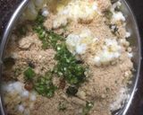 A picture of step 2 of Aloo Sabudana Vada (Potato and Tapioca Fritters).