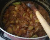 A picture of step 5 of Louki gosht.