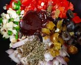 A picture of step 3 of Izma Salsa.