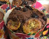Foto langkah ke 5 dari resep Banana Choco Chips Muffin.