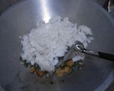 Foto langkah ke 2 dari resep Nasi goreng urgent.