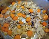 Foto del paso 3 de la receta: Sopa de Pasta Piñones con Verduras y Cordero