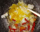 Foto langkah ke 4 dari resep Pokcoy Telur Orak Arik.