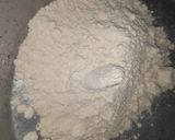 A picture of step 1 of Aloo puri.
