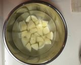 A picture of step 1 of Cream stew.