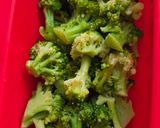 Foto del paso 2 de la receta: Budín de brócoli 🥦 3 ingredientes 🫕 🥦 🥚 🧀 Receta saludable, facilísima, nutritiva, práctica 🥦