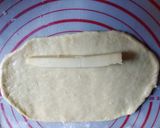 Foto langkah ke 7 dari resep Garlic Cheese Bread.
