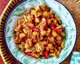 Foto langkah ke 4 dari resep Tumis Tempe Kentang Rebon.