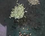 A picture of step 4 of Sweet potato ravioli samosa.