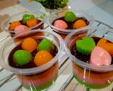 Foto langkah ke 3 dari resep Puding Rainbow.