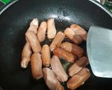 Foto langkah ke 1 dari resep Tumis sosis buncis super ala kadarnya.