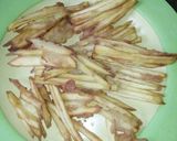 Foto langkah ke 4 dari resep Ubi goreng korek api.