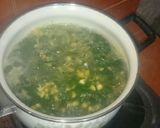 Foto langkah ke 3 dari resep Sayur bening daun kelor jagung bumbu ndeso yang simple.