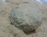 A picture of step 3 of Harabhara kabab.