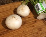 Foto del paso 1 de la receta: Cocina antifrío: Nabos con crema de queso (light y fácil)