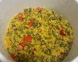 A picture of step 4 of Vegan paella.