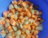 Foto langkah ke 3 dari resep Roti goreng isi sayur.