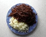 Hình bước làm 2 của món Bánh giò bột gạo lứt + hạt chia