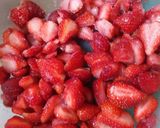 A picture of step 4 of Macerated Strawberries.