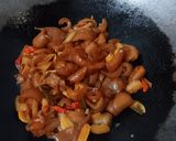 Foto langkah ke 3 dari resep Oseng Kikil Simpel.