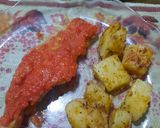 Foto del paso 6 de la receta: Filet de merluza con tomate y papas al pimentón