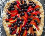 Ricottás-áfonyás-ringlószilvás gyümölcstorta recept fázis 5 fotója
