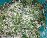 Foto del paso 1 de la receta: Tarta de acelga en crudo Super fácil 🥬🥬🥬🥬🫑🫑