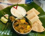 A picture of step 10 of Gondhoraj Chicken or Lebu-Lanka Chicken Curry.