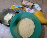 A picture of step 1 of Mango Custard Tart.