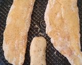 Foto del paso 2 de la receta: Milanesas de pescado rellenas con morrón ahumado
