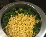 A picture of step 2 of Chana daal palak.