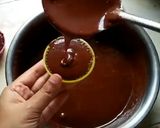 Foto langkah ke 3 dari resep Bolu Kukus Coklat (Tanpa Timbangan, Tanpa Mixer, Tanpa Soda).