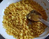 A picture of step 4 of Moong dal Halwa.
