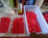 Foto langkah ke 2 dari resep Manisan Kolang Kaling Sirup Marjan.