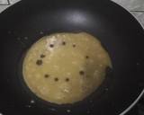 Egg fried noodles recipe step 4 photo