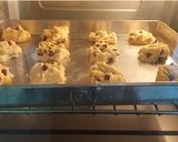 Foto langkah ke 6 dari resep Resep goodtime kw / choco chips cookies.