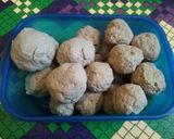 Foto langkah ke 7 dari resep Baso Ikan Tengiri Mercon.
