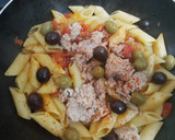 Foto del paso 3 de la receta: Rigatti con salsa y algo más
