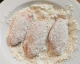 Foto del paso 4 de la receta: Alitas de pollo empanadas