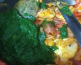 A picture of step 4 of Green prawn Pulao.