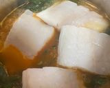 Foto del paso 4 de la receta: Potaje de garbanzos con bacalao y espinacas versión exprés